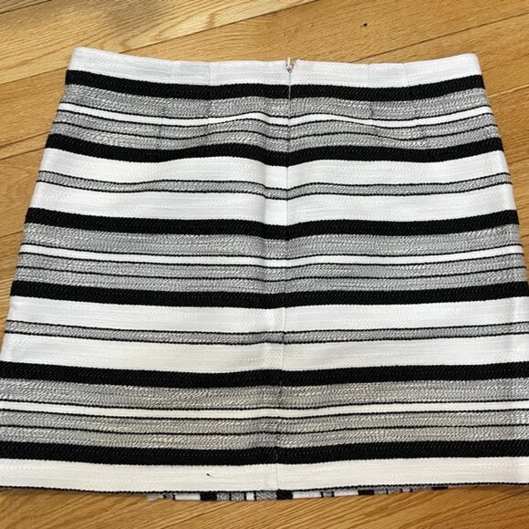 Willow & Thread Black & White Striped Textured Pencil Skirt – Women’s Size 12 - Picture 3 of 7
